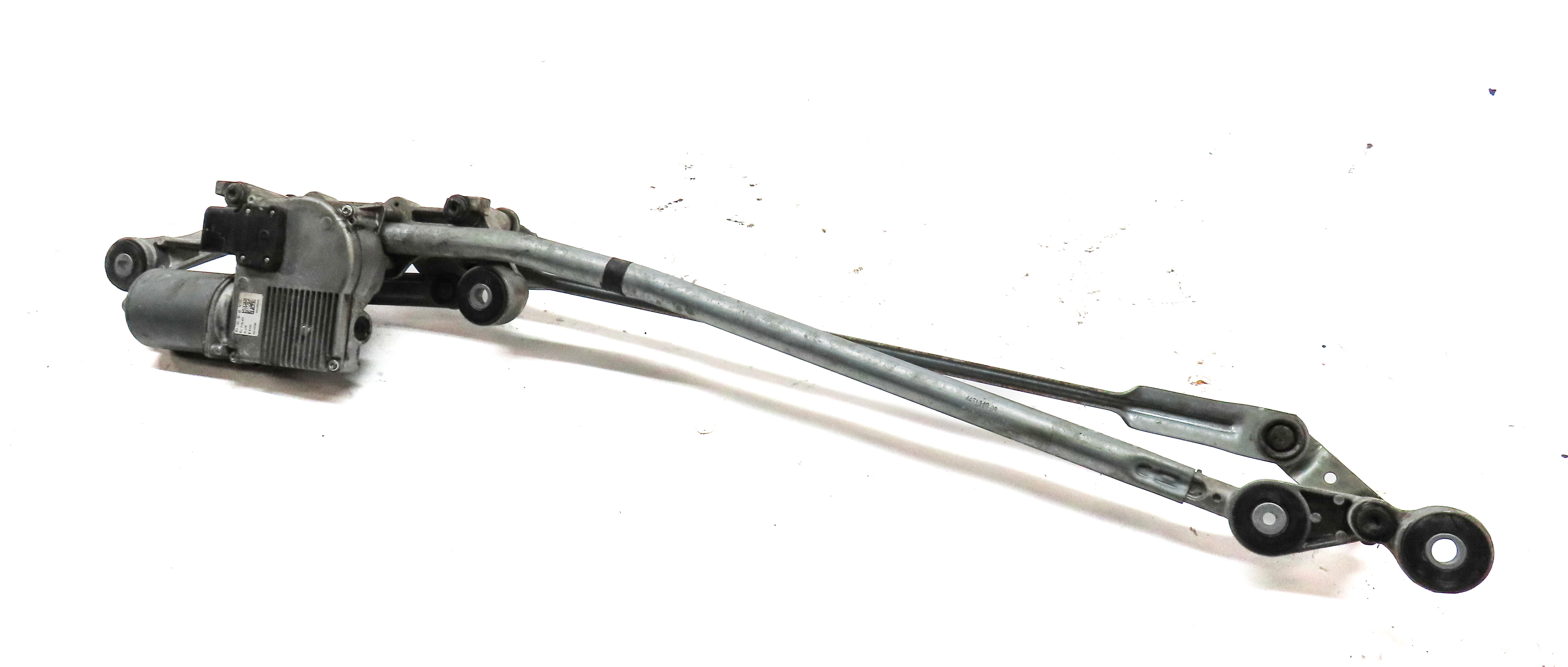 2007-2015 AUDI Q7 (4L) FRONT WINDSHIELD WIPER MOTOR w/ LINKAGE — exact item pictured